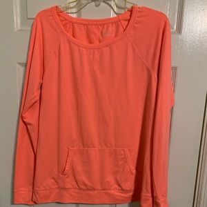 TEK Gear Women’s Active Top  size Medium